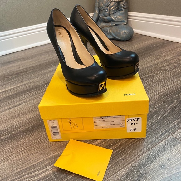 FENDI platform “Fendista” black heels size 37.5 💥 - Picture 1 of 7